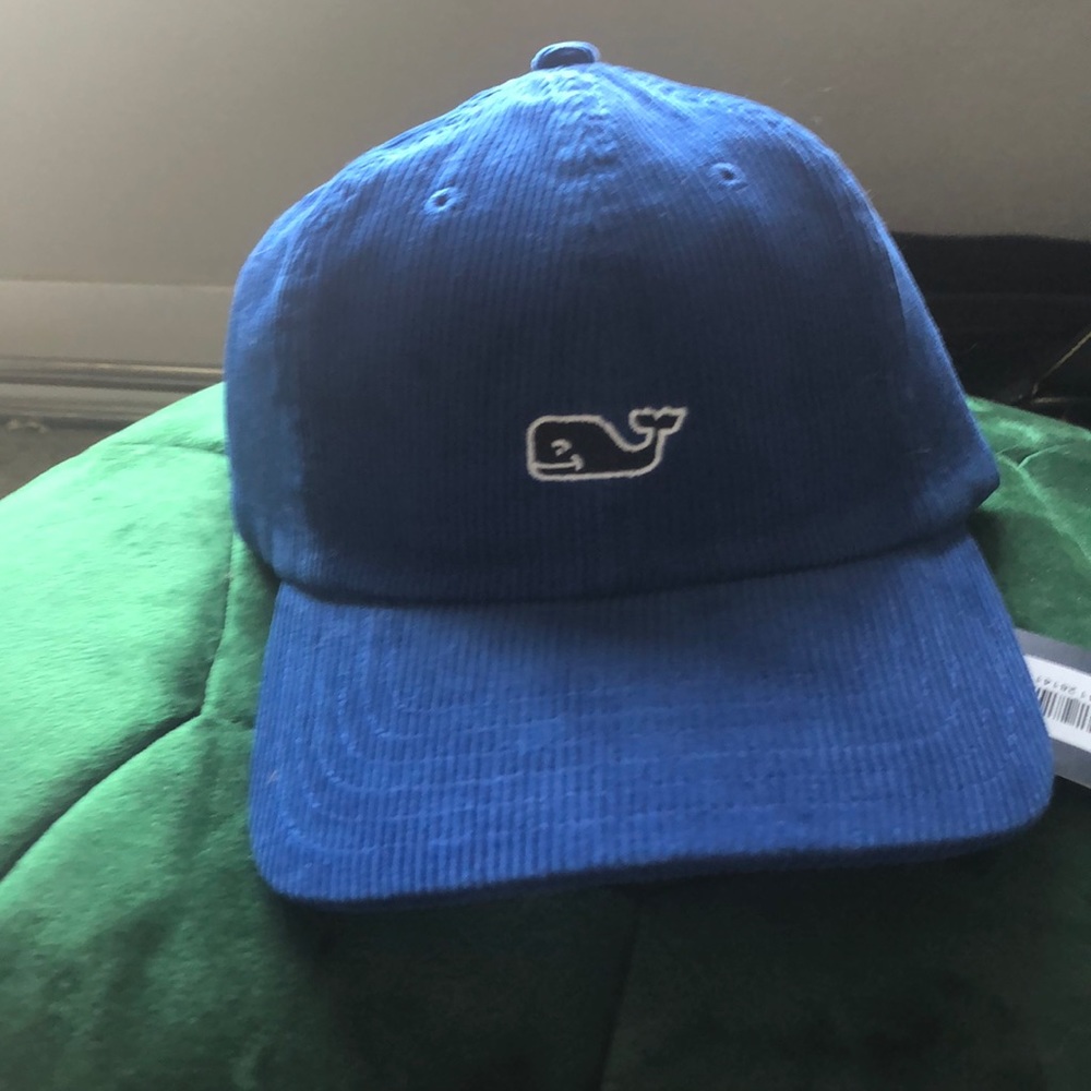 NWT Vineyard Vines Corduroy adjustable hat.  Blue